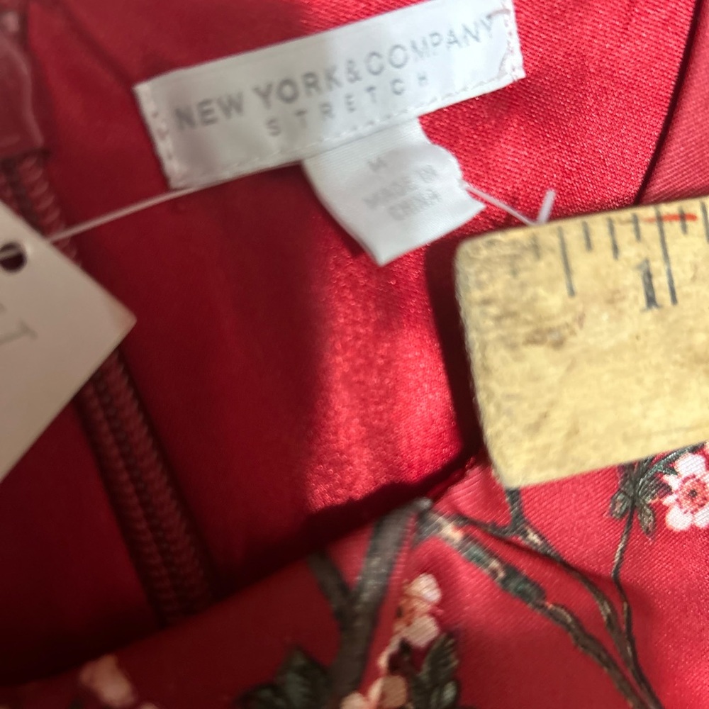 NWT New York & Company Asian Style Burgundy Bird and Floral Midi Dress - Picture 4 of 6